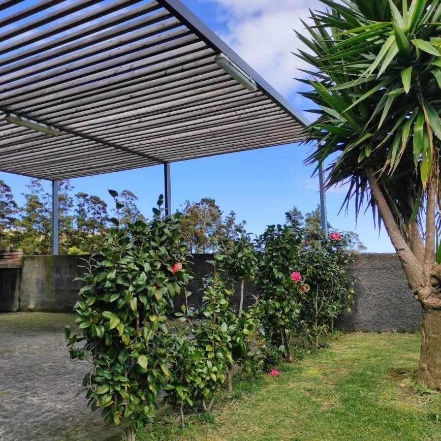 Casas do Forneiro O Horizonte Casa familiar com piscina e vista sublime Nordeste (Azores) Exterior foto